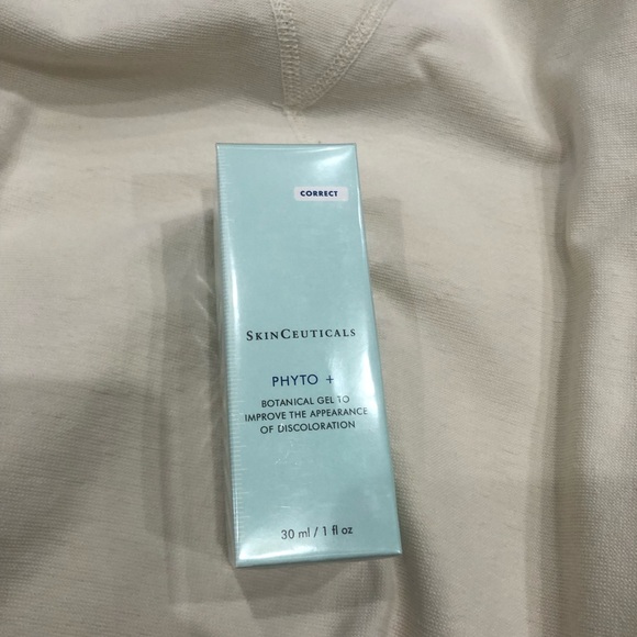 SkinCeuticals Phyto+ Gel in Light Green Box - Picture 1 of 2